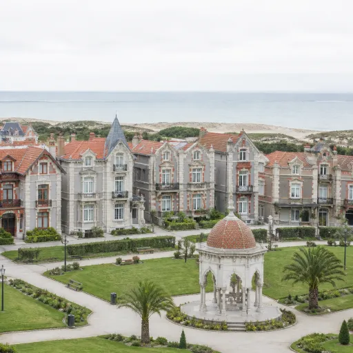 Arcachon ville d'hiver : les villas Belle Époque, le parc mauresque, la ville qui tourne le dos à la plage