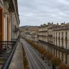 Séjourner dans le haussmannien à Bordeaux : art de vivre entre pierre blonde et vignobles